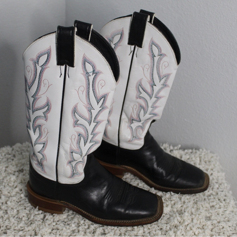 Justin Black Bent Rail boots